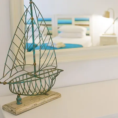 Villa Thalassa 2 Cozy Greek Comfort Private Shaded Courtyard