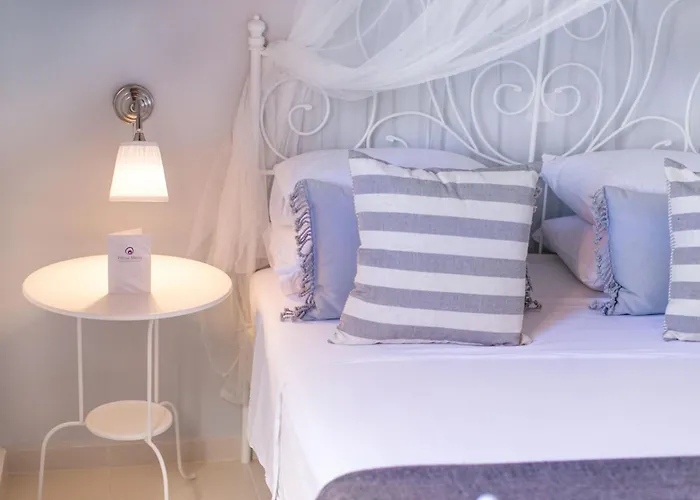 Thalassa 2 Cozy Greek Comfort Private Shaded Courtyard *